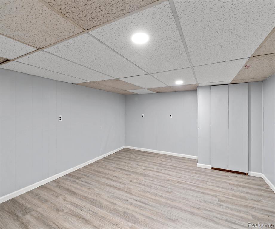 44359 REGIS, Canton, MI 48187 — Photo 40