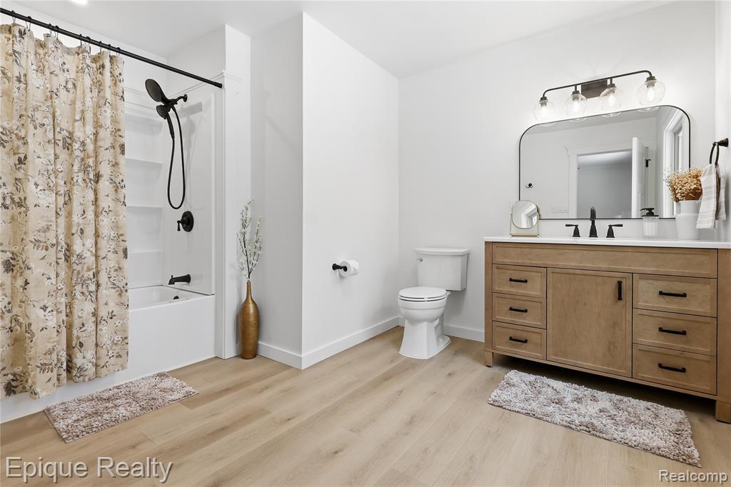 4563 Clifford Road, Brighton, MI 48116 — Photo 19