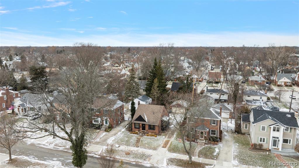 10024 Kingston Avenue, Huntington Woods, MI — Photo 30
