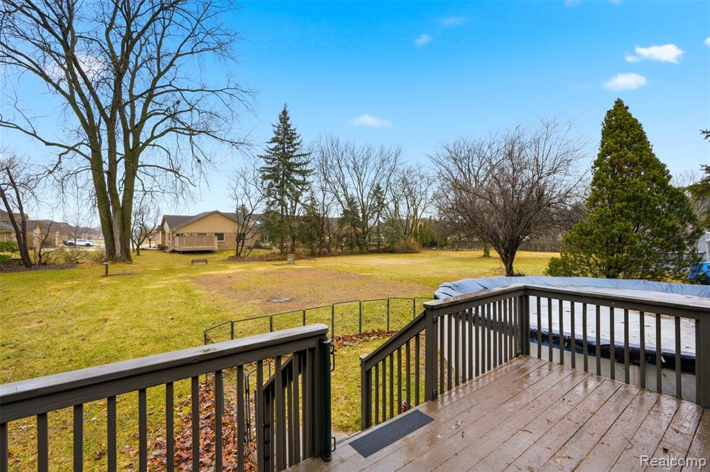 48607 Presidential Drive, Macomb, MI 48044 — Photo 29