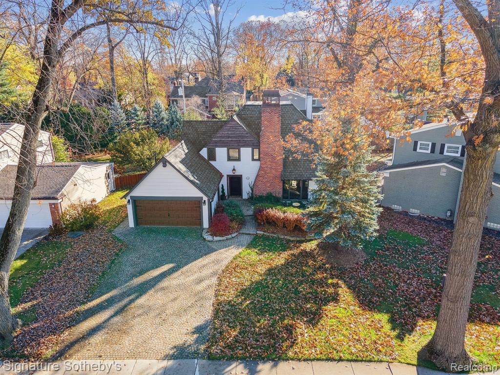 824 Wimbleton Drive, Birmingham, MI 48009 — Photo 44