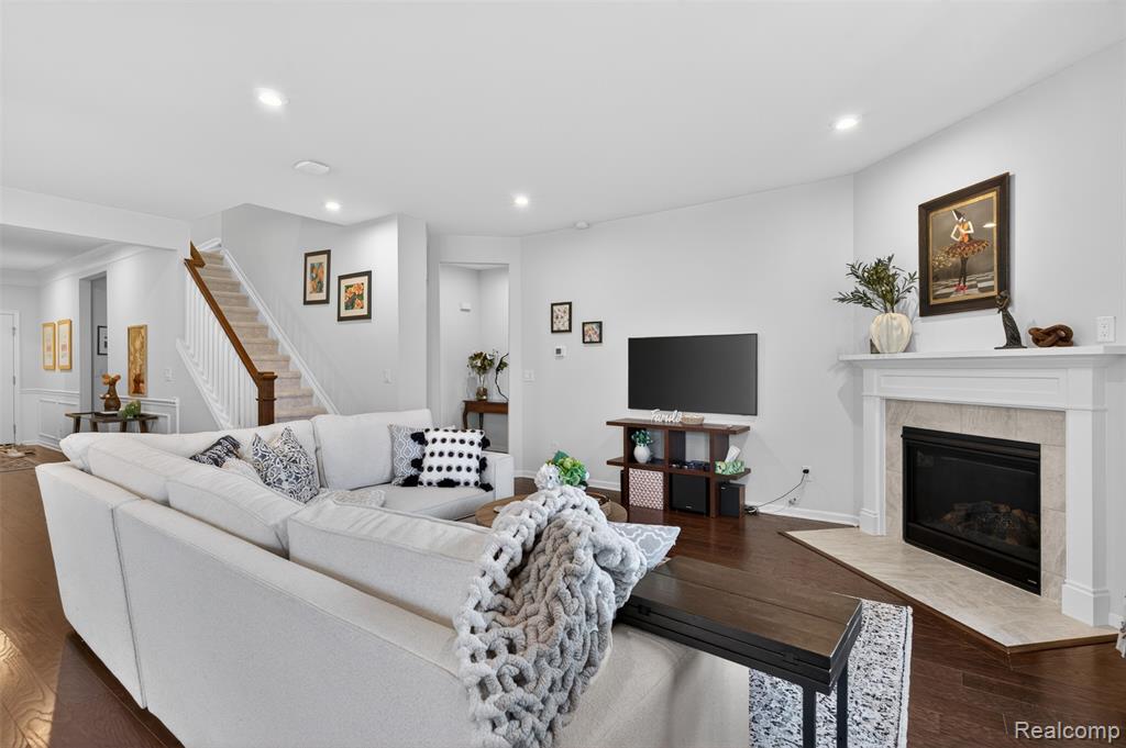 48827 Windfall Road, Novi, MI — Photo 19