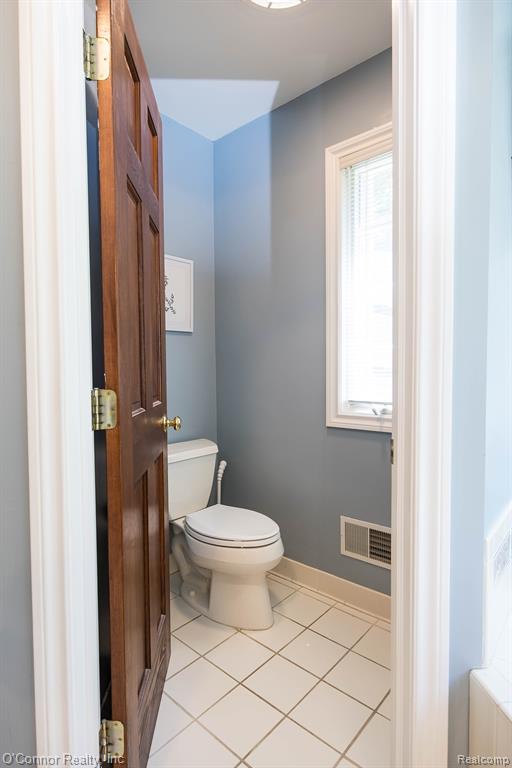 3239 Turnberry, Port Huron, MI 48060 — Photo 21