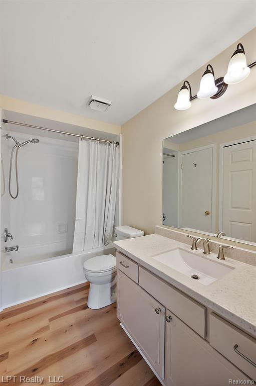 418 WILLOW GROVE Lane, Rochester Hills, MI 48307 — Photo 26