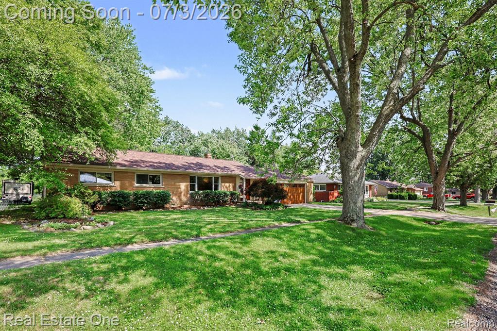 400 Juliet Drive, Almont, MI 48003 — Photo 31
