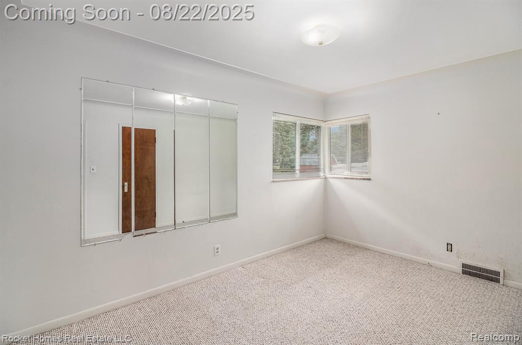 44620 W 11 Mile Road, Novi, MI — Photo 9