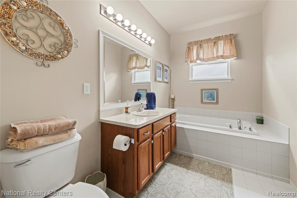 3116 Belle Terre, Commerce Twp, MI 48382 — Photo 15