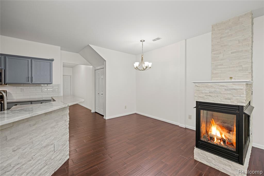 43270 Pendleton Circle, Sterling Heights, MI 48313 — Photo 12
