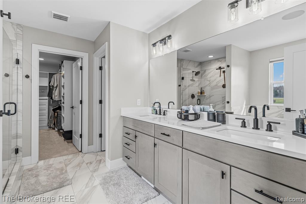 9231 Tulip, Plymouth, MI 48170 — Photo 33