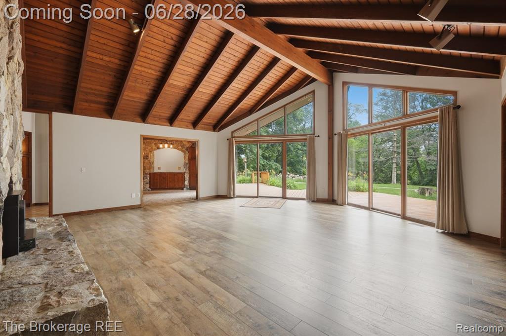 8475 Knox Road, Clarkston, MI 48348 — Photo 12