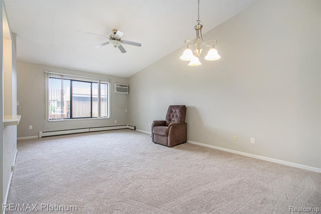 61961 Yorktown, 4, South Lyon, MI 48178 — Photo 4