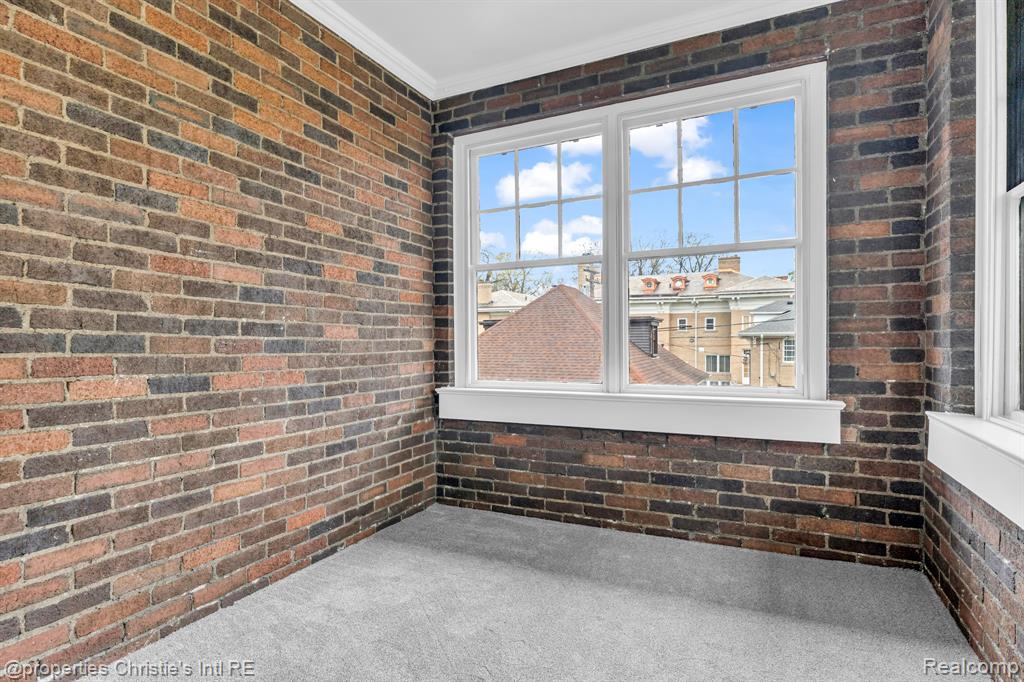 610 Chicago Boulevard, Detroit, MI 48202 — Photo 38