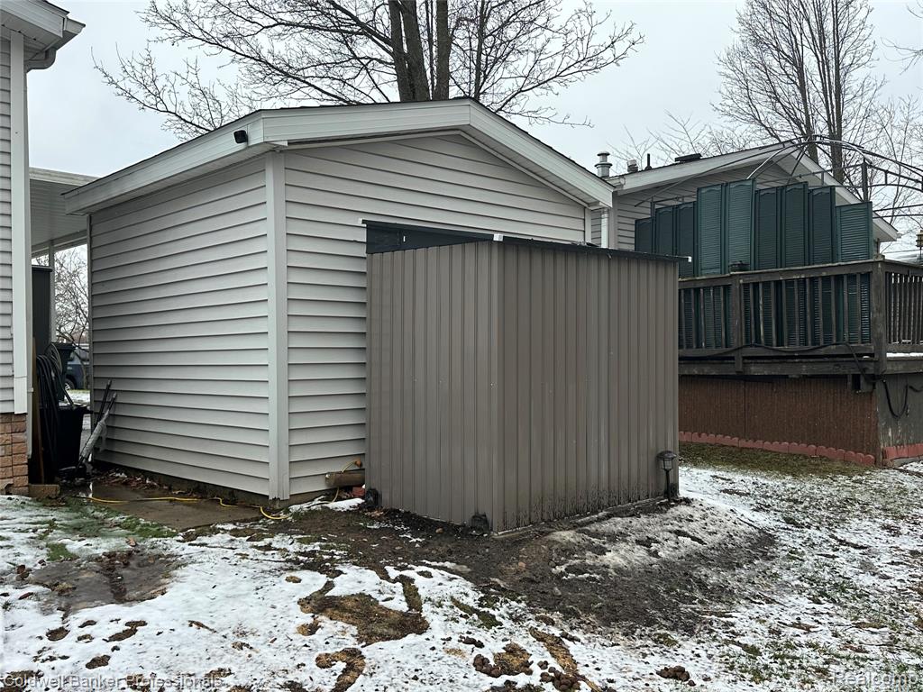 94 Twin Oaks Drive, Lapeer, MI 48446 — Photo 25