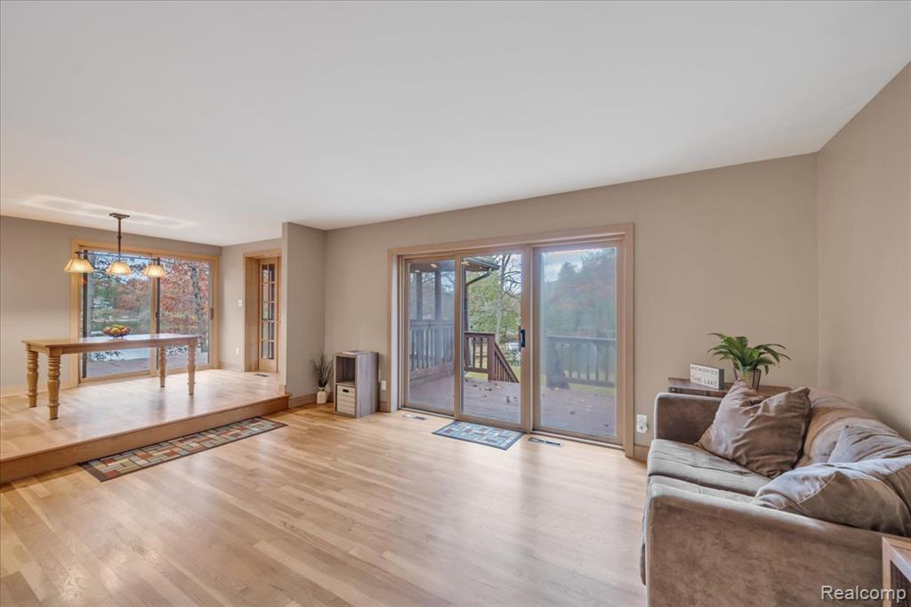75 Ridgemont Road, Oxford, MI 48370 — Photo 13