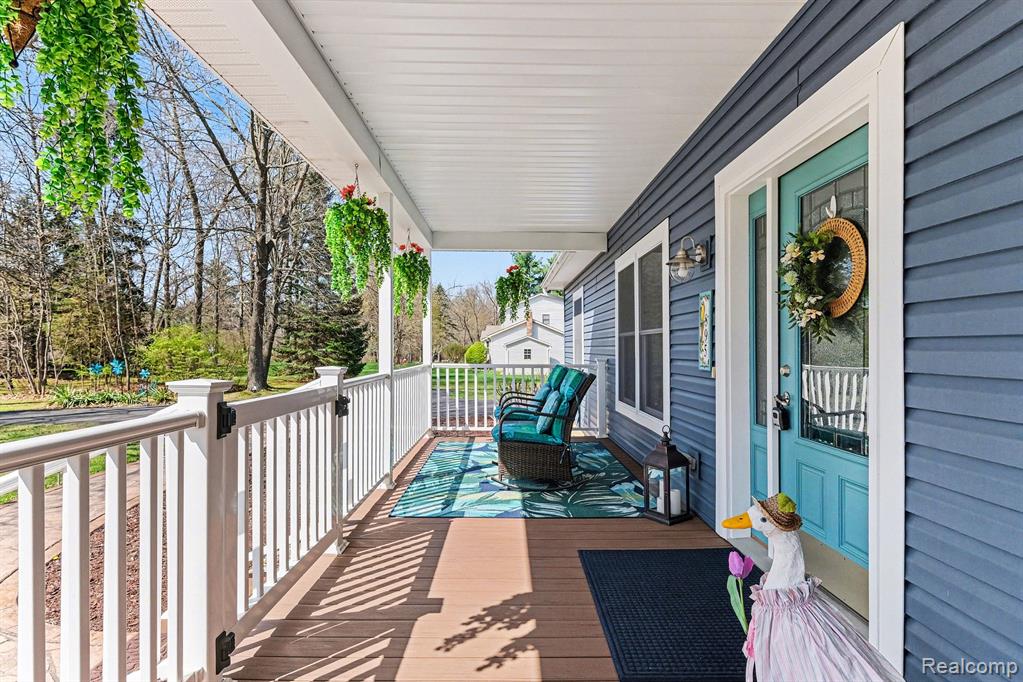 895 E Wardlow Road, Highland, MI 48356 — Photo 11