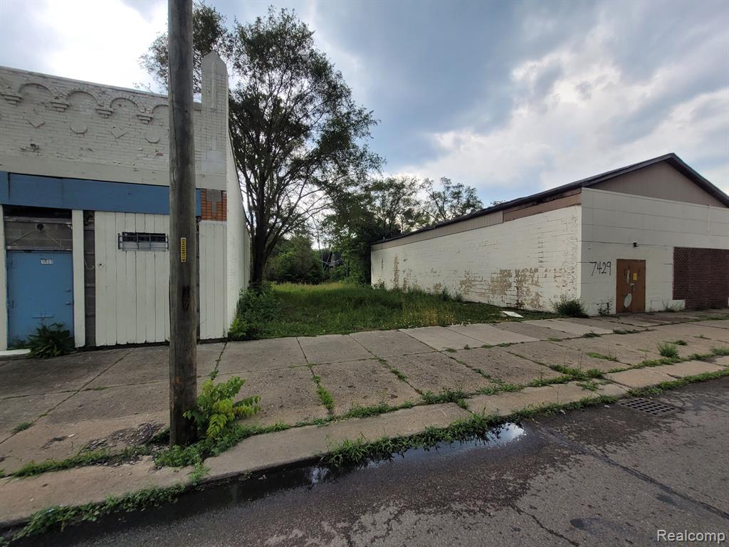 7419 PURITAN Street, Detroit, MI 48238 — Photo 2