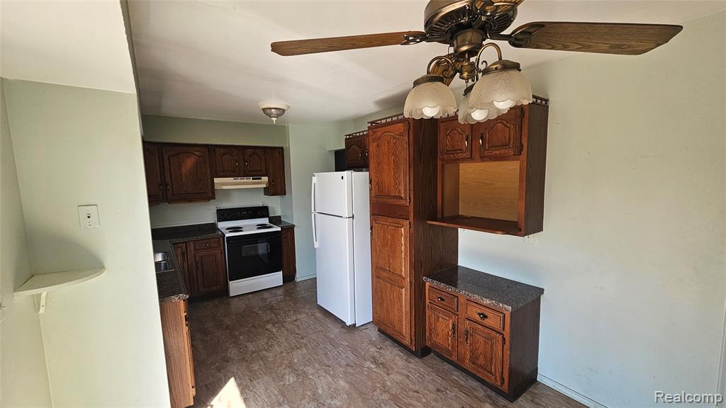 4439 Ryant Drive, Flint, MI 48507 — Photo 5