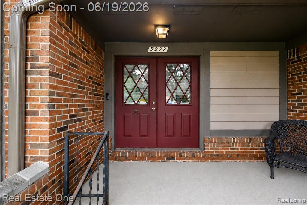 5277 Waterview Drive, West Bloomfield, MI 48323 — Photo 5