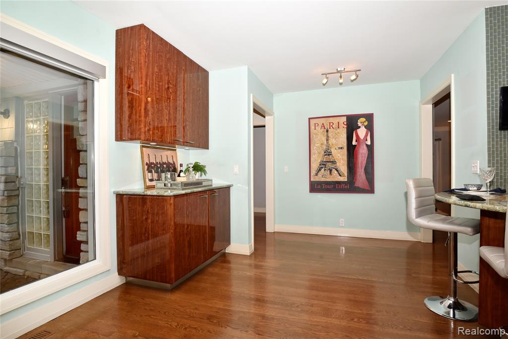 6727 Lahser Road, Bloomfield Hills, MI 48301 — Photo 15