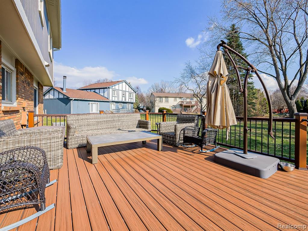 25911 Buckminster Drive, Novi, MI — Photo 40