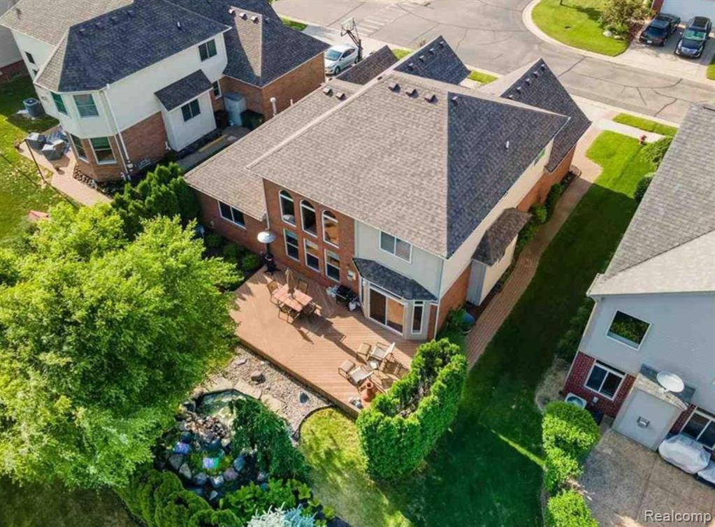 6768 HAYMARKET, Shelby Twp, MI 48317 — Photo 4