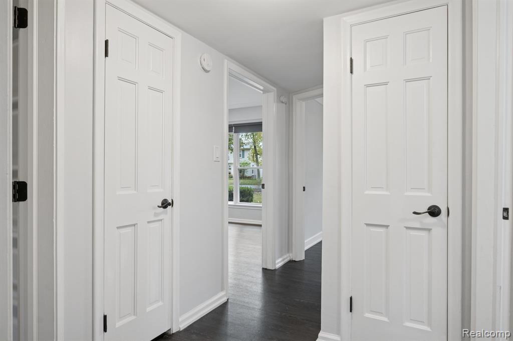 32463 Sheridan, Beverly Hills, MI 48025 — Photo 22