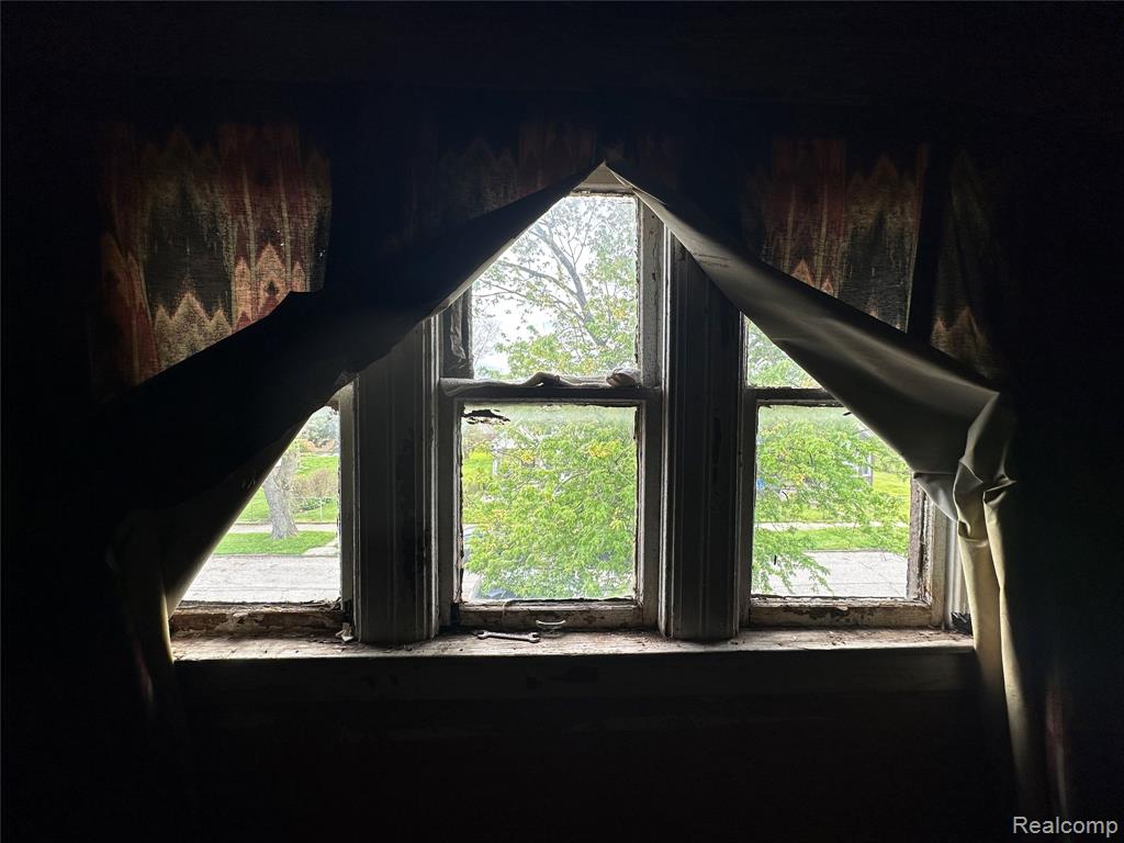 5042 Pennsylvania Street, Detroit, MI 48213 — Photo 33