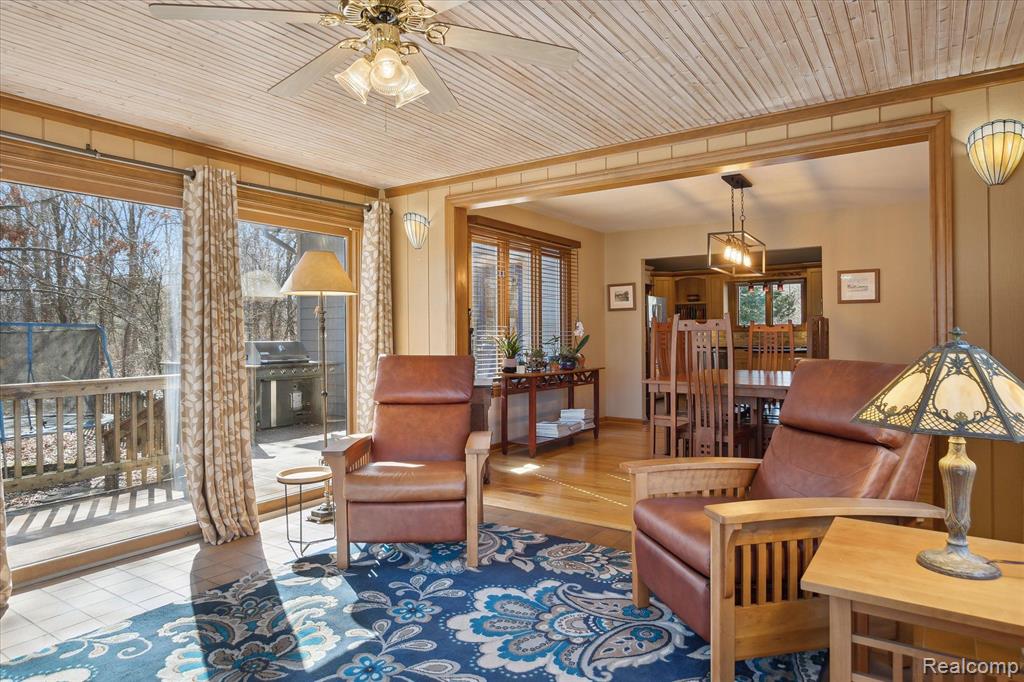 5836 DUTCH HILL Drive, Ann Arbor, MI 48105 — Photo 7