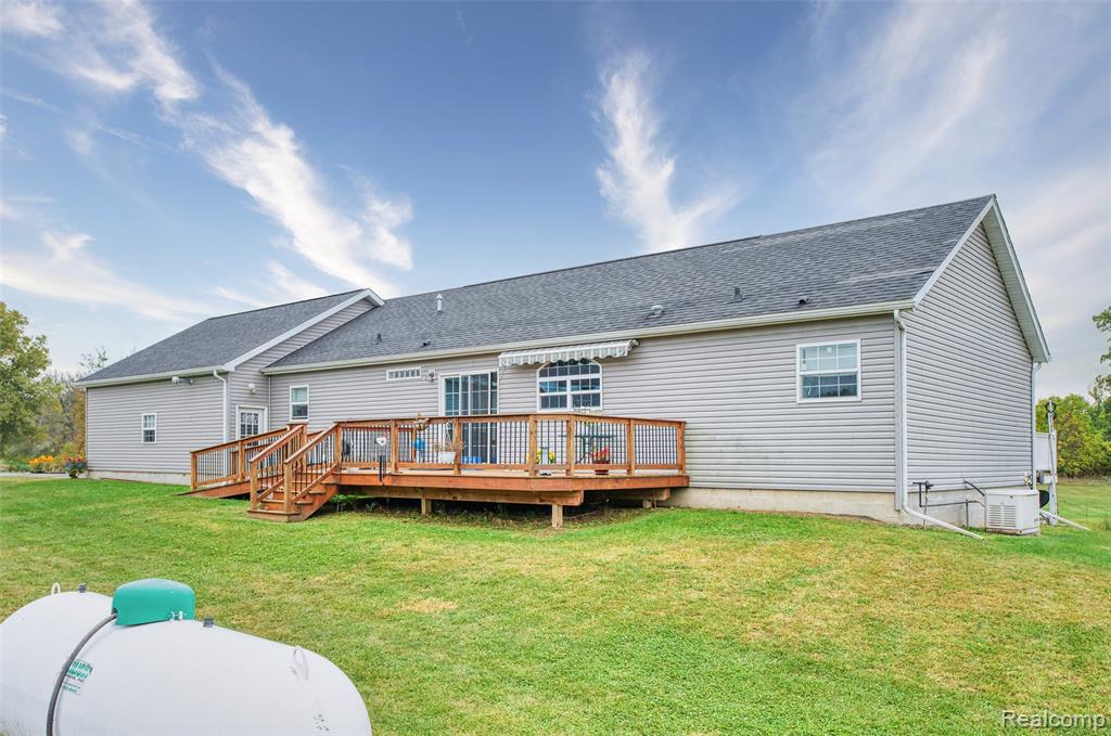 5601 Lovejoy Road, Byron, MI 48418 — Photo 11