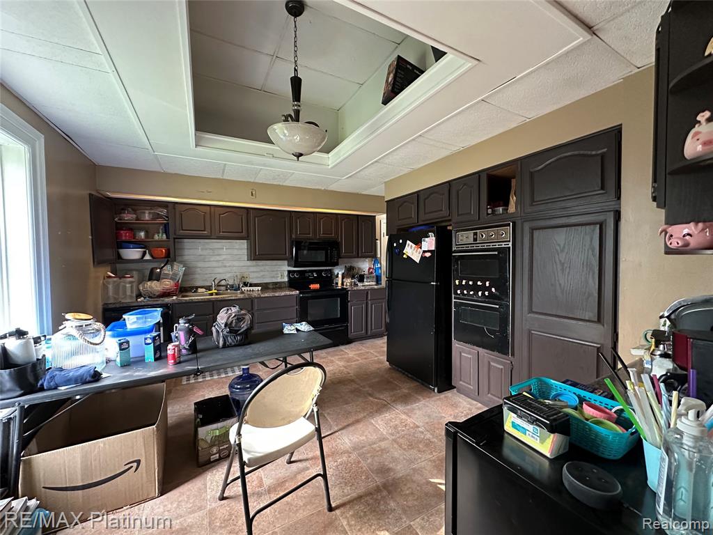 310 E Main Street, Vernon, MI 48476 — Photo 5