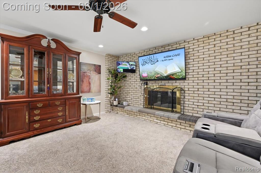 8271 Arnold Street, Dearborn Heights, MI 48127 — Photo 17