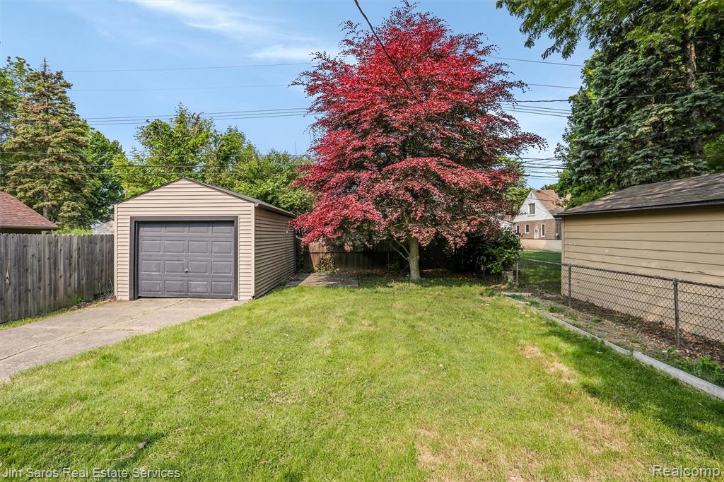 716 S Dorchester Avenue, Royal Oak, MI 48067 — Photo 17