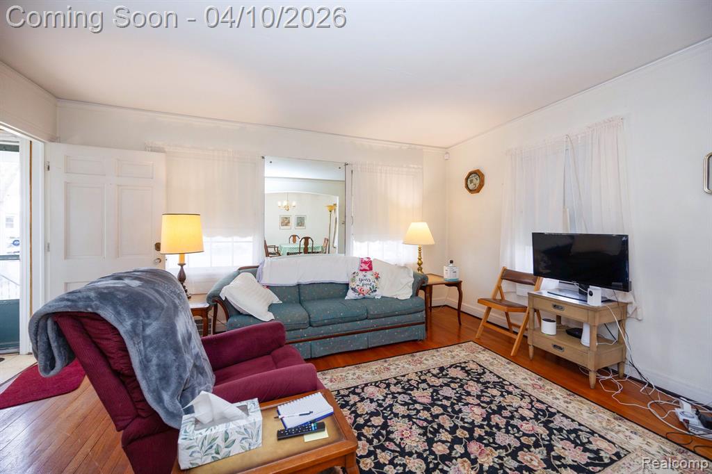 344 Oak Street, Wyandotte, MI 48192 — Photo 12