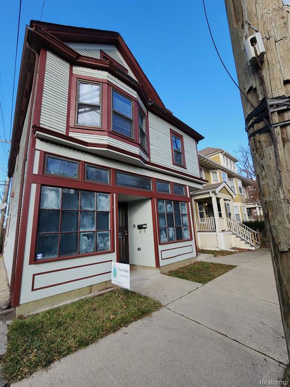 7941 AGNES Street, Detroit, MI 48214 — Photo 2