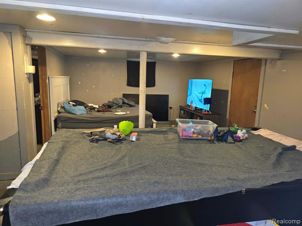 802 Marquette Street, Flint, MI 48504 — Photo 4