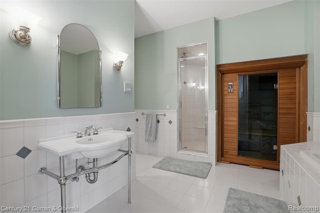 11479 Clyde Road, Fenton, MI 48430 — Photo 48
