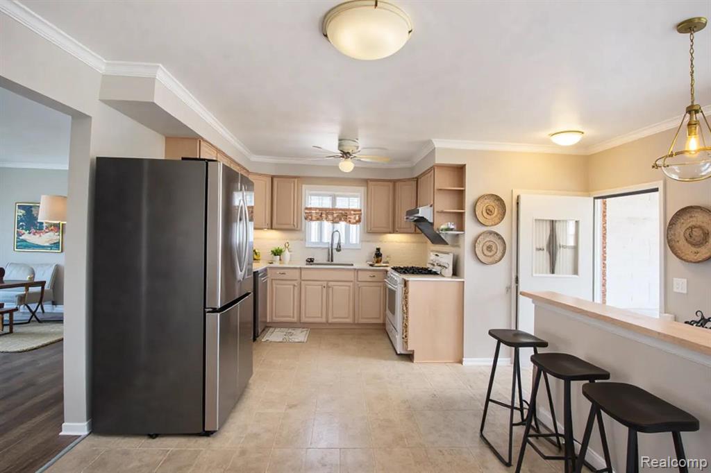 4558 Sudbury Drive, Warren, MI 48092 — Photo 5