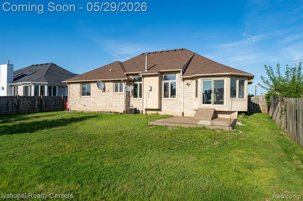 50847 Commons Drive, Macomb, MI 48042 — Photo 36