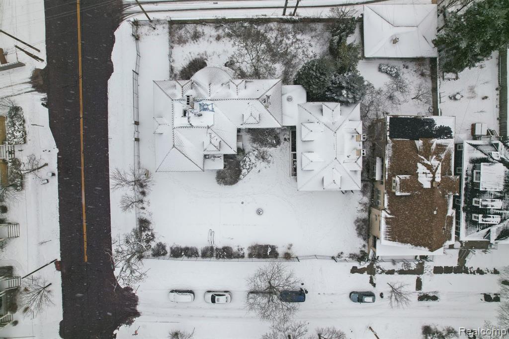 649 VAN DYKE Street, Detroit, MI 48214 — Photo 15