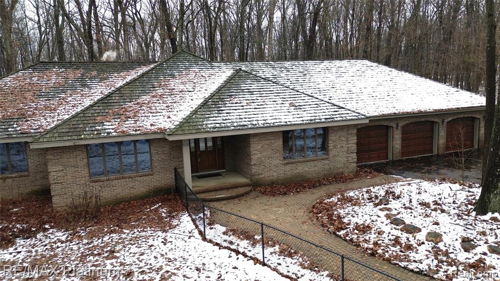 4352 Fenton Road, Hartland, MI 48353 — Photo 43
