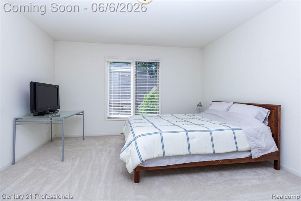 29401 Windmill Court, Farmington, MI 48334 — Photo 29