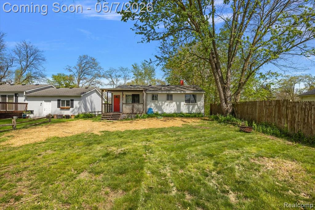 2795 Woodbury Street, Walled Lake, MI 48390 — Photo 44