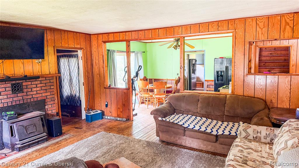 209 S Fifth Street, Roscommon, MI 48653 — Photo 9