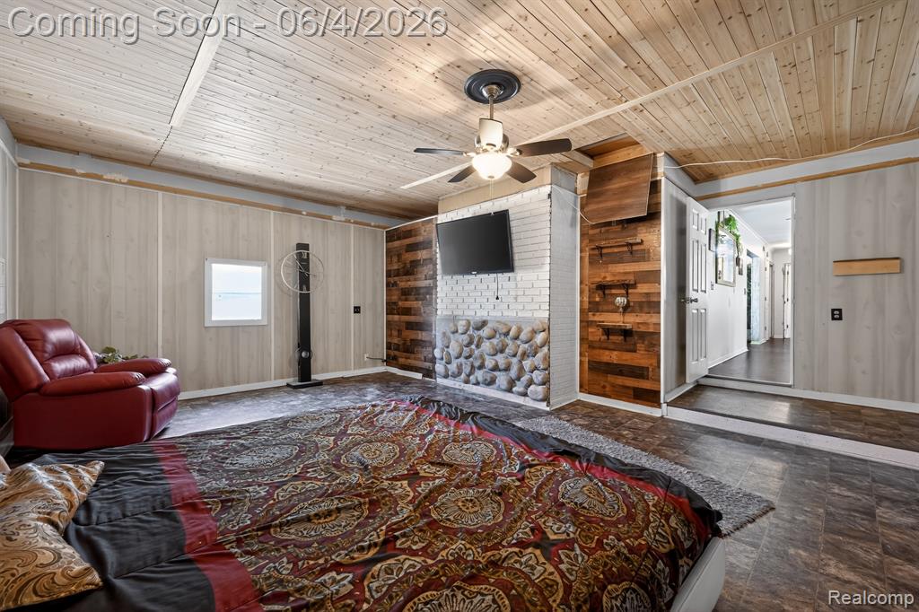 220 Meadow Lane, Jackson, MI 49203 — Photo 17