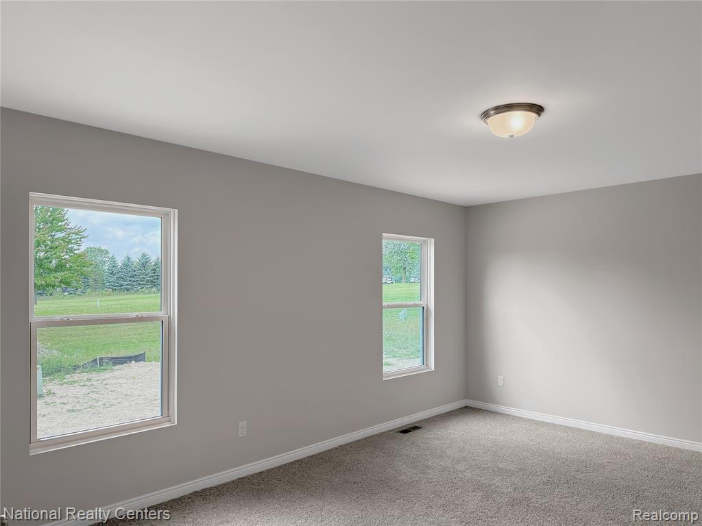 281 Devonshire Drive, Lapeer, MI 48446 — Photo 5