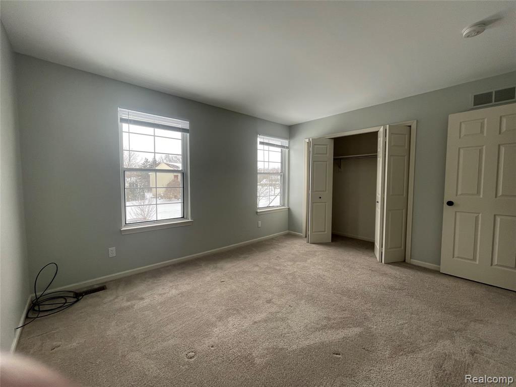 45225 Yorkshire Drive, Novi, MI — Photo 19