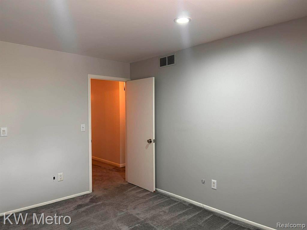 6168 Palomino Court, West Bloomfield, MI — Photo 30