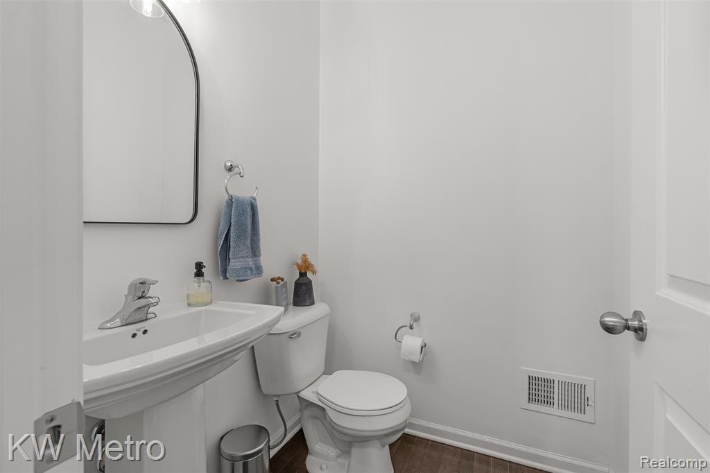 508 Midland Boulevard, Royal Oak, MI 48073 — Photo 15