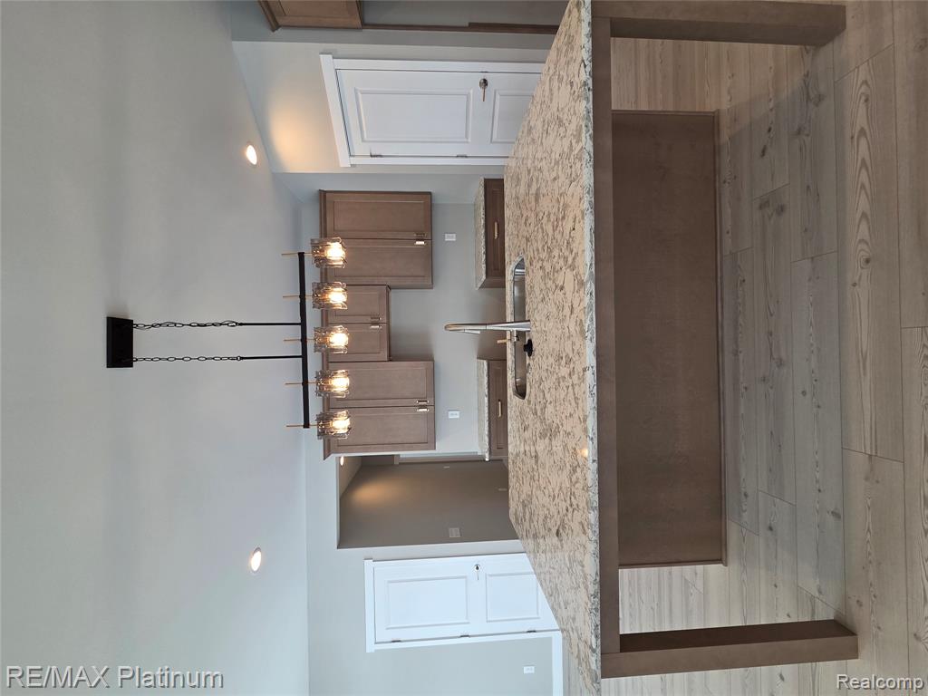 7502 Skylar Court, Swartz Creek, MI 48473 — Photo 12
