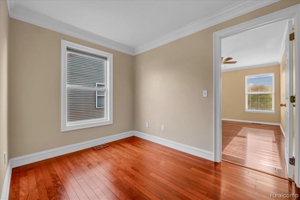 673 Ethan Drive, Westland, MI — Photo 28
